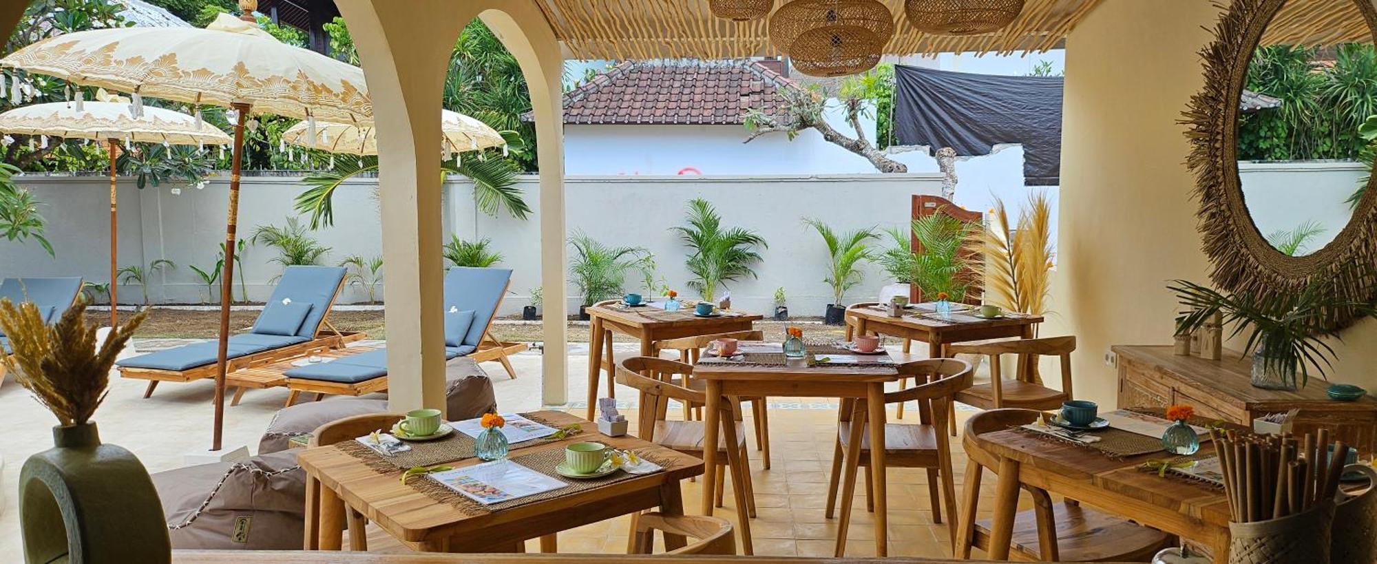 United Colors Of Lembongan Hotel Buitenkant foto