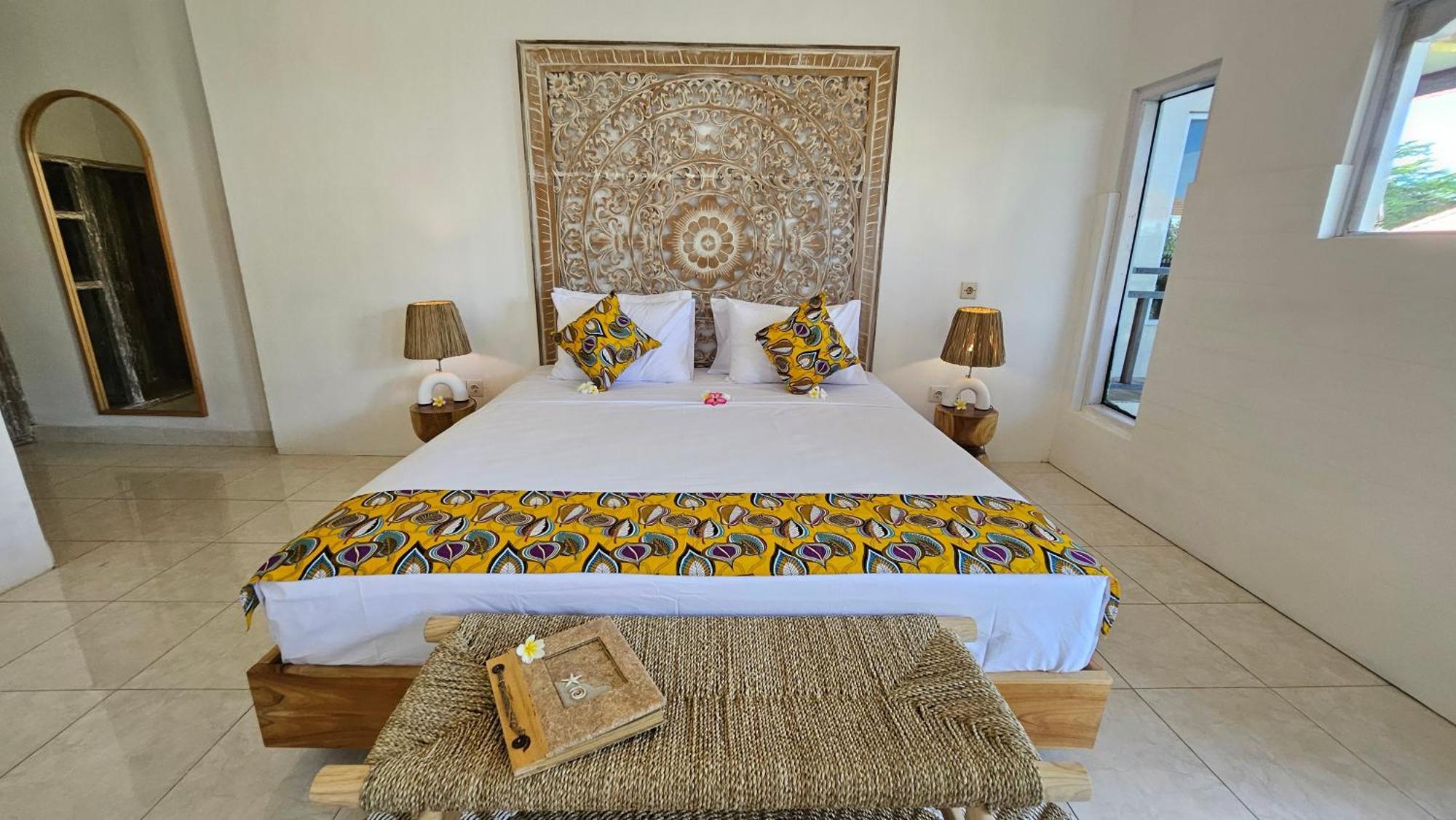 United Colors Of Lembongan Hotel Buitenkant foto